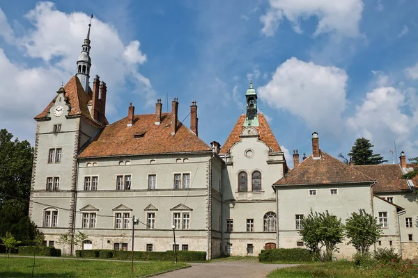 Ukrainischen Sehenswürdigkeiten Das Jagdschloss Schonborn Aus Dem Jahrhundert — Stockfoto