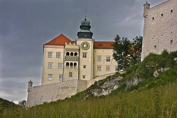 Die Burg Peskow Skala Polen Renaissance Sehenswürdigkeiten Von Polen — Stockfoto