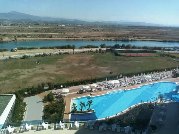 Zwembad Bij Het Hotel Vlakbij Manavgat Rivier Side Turkije — Stockfoto