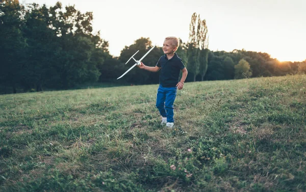 Future Flying Ace Boy Pilot Playing Airplane Model Toy Park — Stock Photo, Image