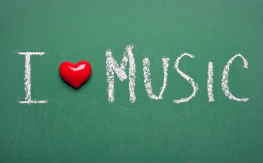 Yeşil karatahtadaki müziği severim. 