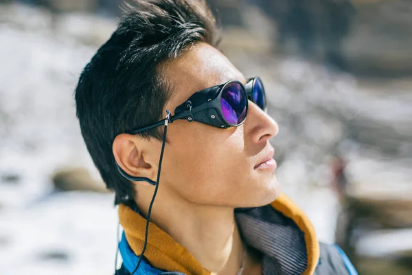 Potret Profil Sherpa Muda — Stok Foto