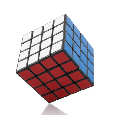 KRAGUJEVAC, SERBIA - 14 Ocak 2014: Beyaz arkaplanda Rubik küpü. Rubik Küpü, 1974 yılında Macar mimar Erno Rubik tarafından icat edildi..