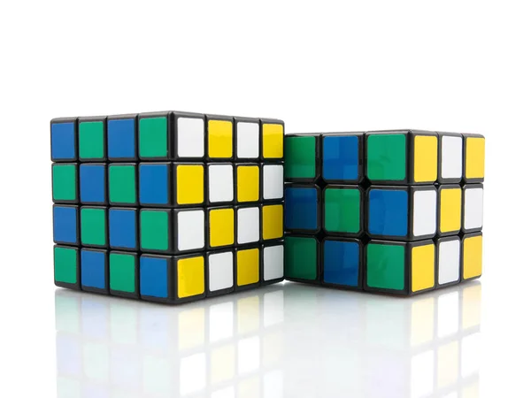 Kragujevac Serbia Januari 2014 Rubik Kubus Witte Achtergrond Rubik Cube — Stockfoto