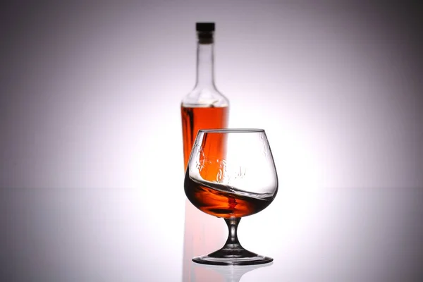 Verres Bouteilles Pour Brandy Vin Arrière Plan — Photo