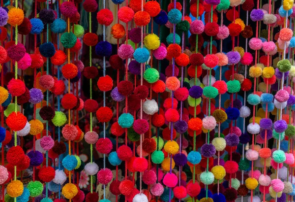 メキシコ メルカドの装飾的なスーメンボール — ストック写真
