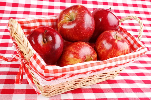 Red Aplles Basket Red White Checked Cloth — Stock Photo, Image