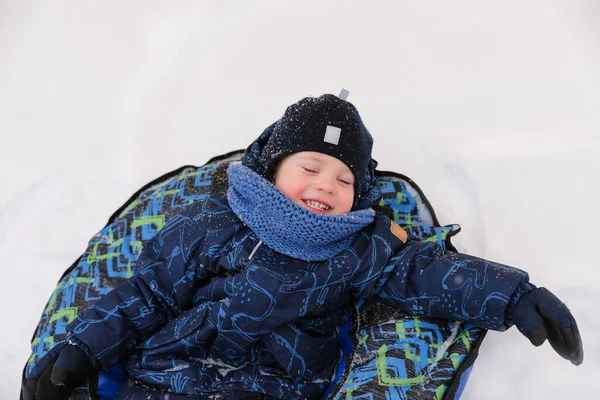 Cute Little Boy Lies Tub Closed Eyes Smiles Boy Having — Stock Photo, Image