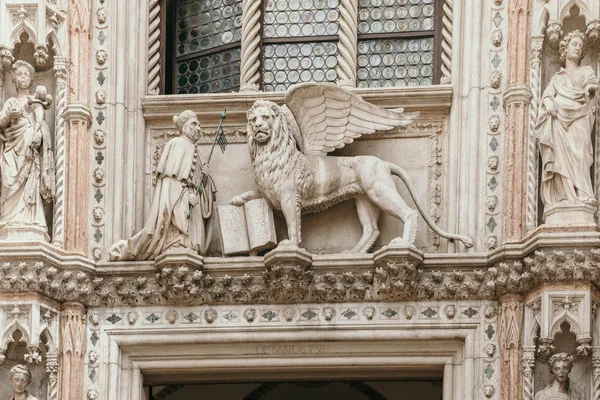 Piazza San Marco Venezia İtalya Doge Sarayı