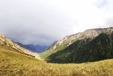 Dzungar Alatau 'nun güzel manzarası