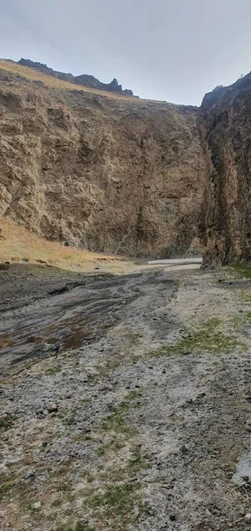 モンゴル ウンヌゴヴィ県ダンゲニー渓谷 — ストック写真