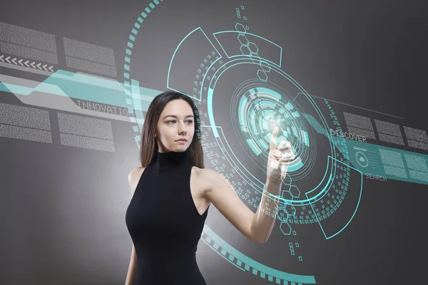Žena dotýká virtuální budoucí rozhraní — Stock fotografie