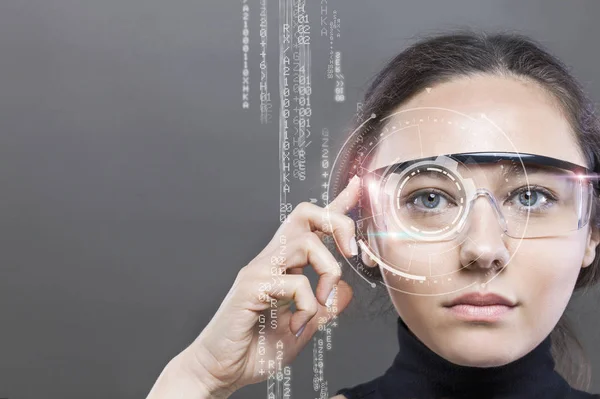 미래의 스마트 안경 — 스톡 사진