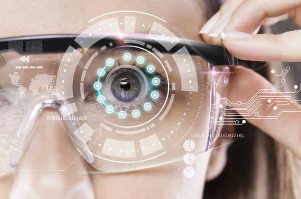 Futuristic smart glasses — Stock Photo, Image