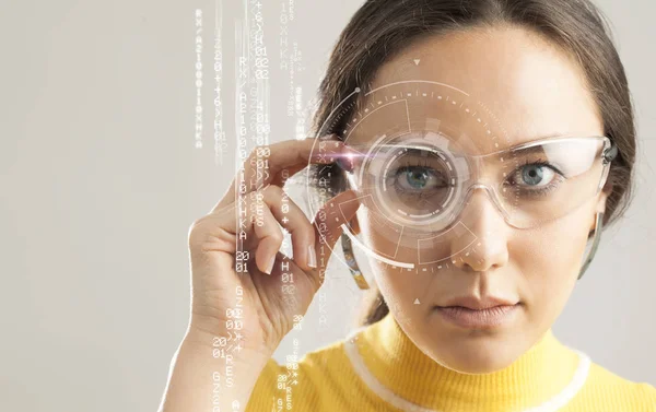 Futuristische intelligente Brille — Stockfoto