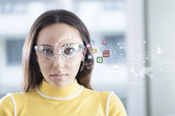 Futurisztikus intelligens szemüveg — Stock Fotó