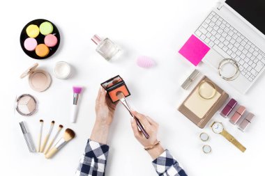 Makyaj kozmetik ile Güzellik blogger