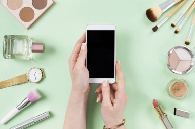 Makyajlı güzellik blogcusu