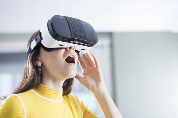 Spaß in virtueller Realität — Stockfoto