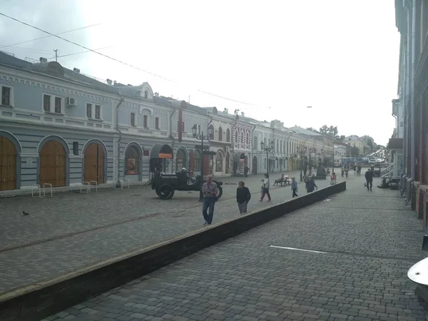 Kirov Andando Pela Cidade Parque — Fotografia de Stock