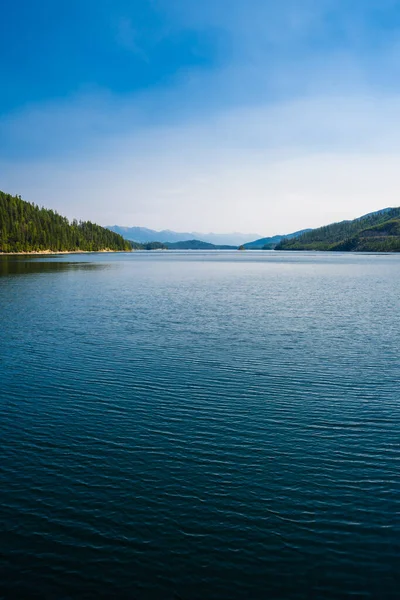 Blick Über Den Hungry Horse Reservoir Von Der Talsperre — Stockfoto