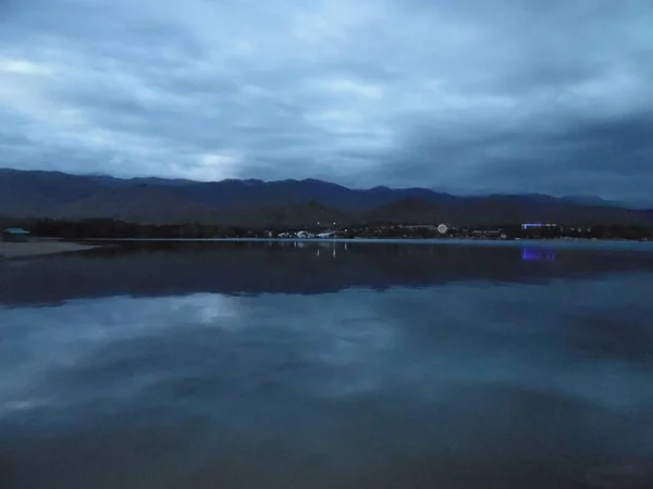 Kyrgyzstan Issyk Kul Lake Cholpon Ata Береги Пляжі Краєвиди — стокове фото