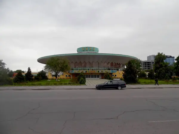 Kırgızistan Bishkek Şehrin Merkez Meydanları — Stok fotoğraf