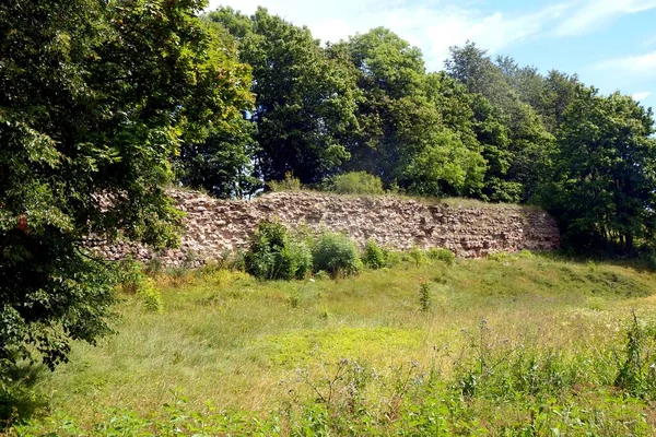 Rusya Pskov Bölgesi Küçük Gdov Kasabası Antik Kale Duvarlar — Stok fotoğraf