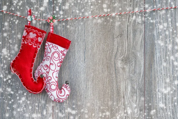 Calcetines Navidad Coloridos Sobre Fondo Madera Copiar Espacio Vista Superior — Foto de Stock