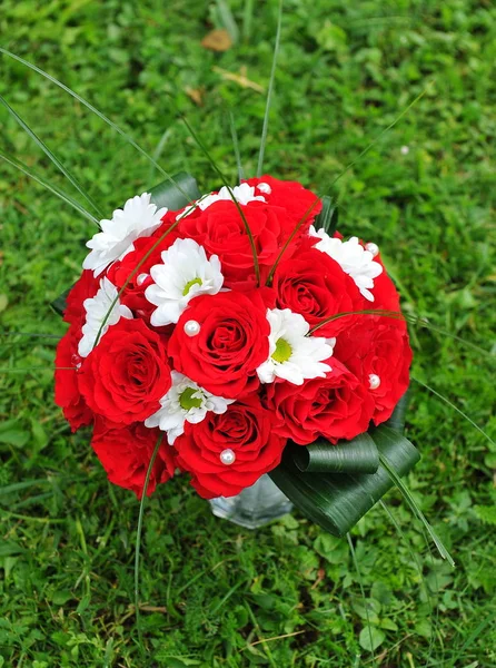 Bouquet Mariage Roses Rouges — Photo