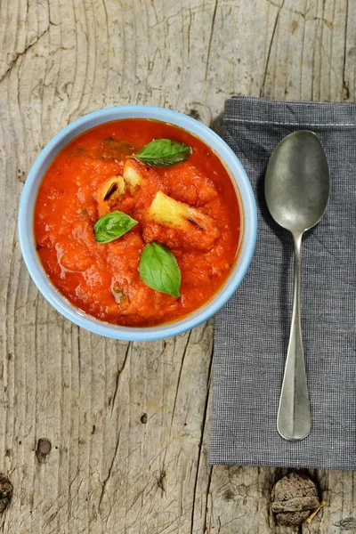 Gazpacho, zuppa di pomodoro crudo spagnolo — Foto Stock