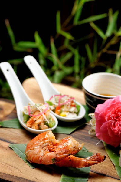 Vietnamese spring rolls — Stock Photo, Image