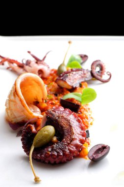 Kaliteli yemek deniz ürünleri meze 