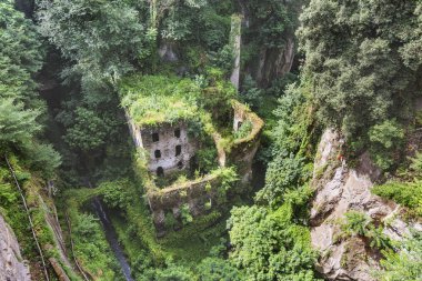 Valle dei Mulini, veya Valley Mills, Sorrento, Amalfi coast. İtalyan peyzaj