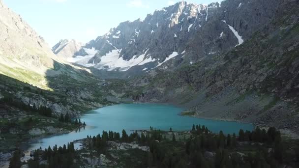 Valle Kuiguk Lago Cascada Las Montañas Altai Vista Aérea Del — Vídeo de stock