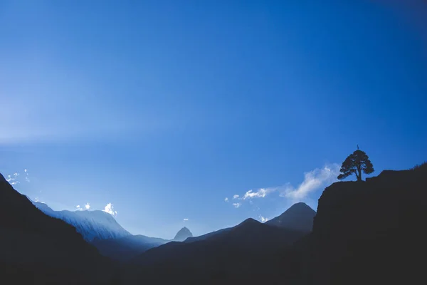 Silhouette Himalayan Mountains Blue Sky Nepal — Stock fotografie