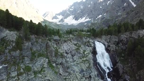 Valle Kuiguk Lago Cascada Las Montañas Altai Vista Aérea Del — Vídeo de stock