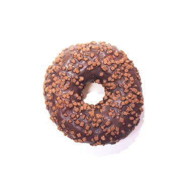 Beyaz arka planda izole edilmiş çikolatalı çörek.