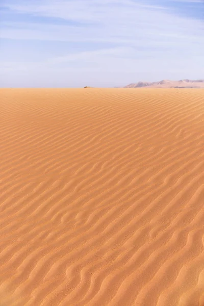 Duna de areia. Deserto de Wadi Araba. Jordânia — Fotografia de Stock