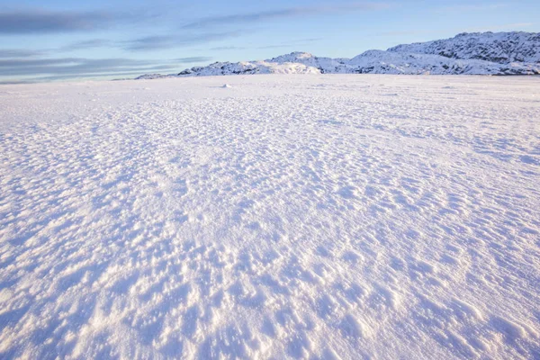 雪沙漠。科拉半岛景观 — 图库照片