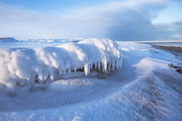 Guba Voronya-baai. Kola Peninsula winter landschap — Stockfoto