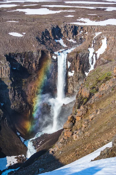西伯利亚普托拉纳高原希基加尔河上的瀑布 — 图库照片