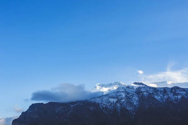 Himájské hory a modrá obloha. Nepál — Stock fotografie