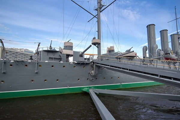 Aurora Kruvazör Baltık filo ve Ekim devriminin ana sembollerinden ve şehir St. Petersburg, Rusya'nın 1 Rank