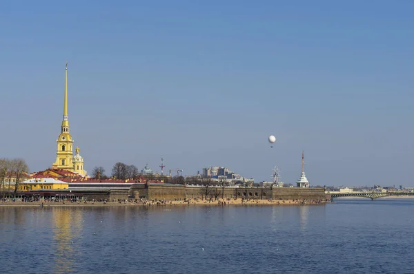 Vacker vy av staden St. Petersburg, Peter-Pavels Fort — Stockfoto