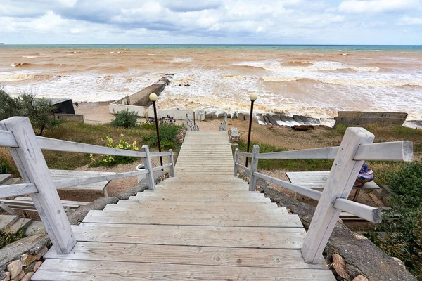 Una Antigua Escalera Madera Con Barandillas Que Conducen Playa Del — Foto de Stock