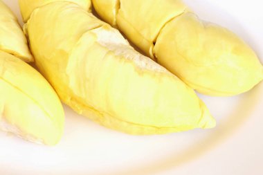 Beyaz tabakta sarı altın sarısı, meyvelerin kralı ve Tayland 'da popüler olan olgun Durian' a yakın dur..