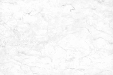 Detaylı yapıya sahip beyaz mermer arkaplan. Yüksek çözünürlüklü, parlak ve lüks. İç veya dış mekan için doğal desenler içeren soyut taş zemin..