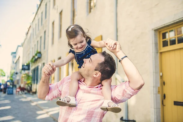 Young father on street with tiny daughter girl — Stock Photo, Image