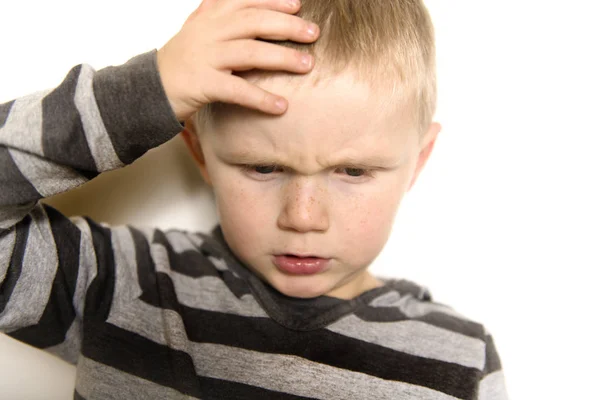 Upprörd sorgebarn koncept för mobbning, depression stress — Stockfoto